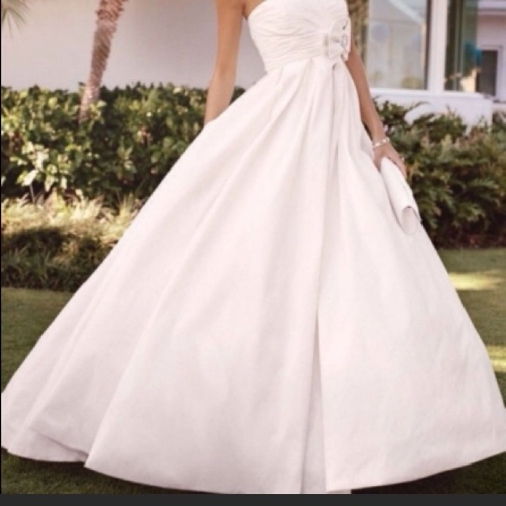 Galina wedding dress